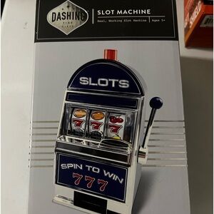 Brand New in Box Dashing Coin Machine  Bank Flashing lights